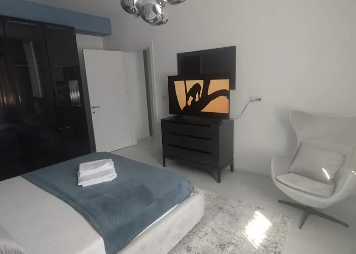 Apartment Pam Mamaia